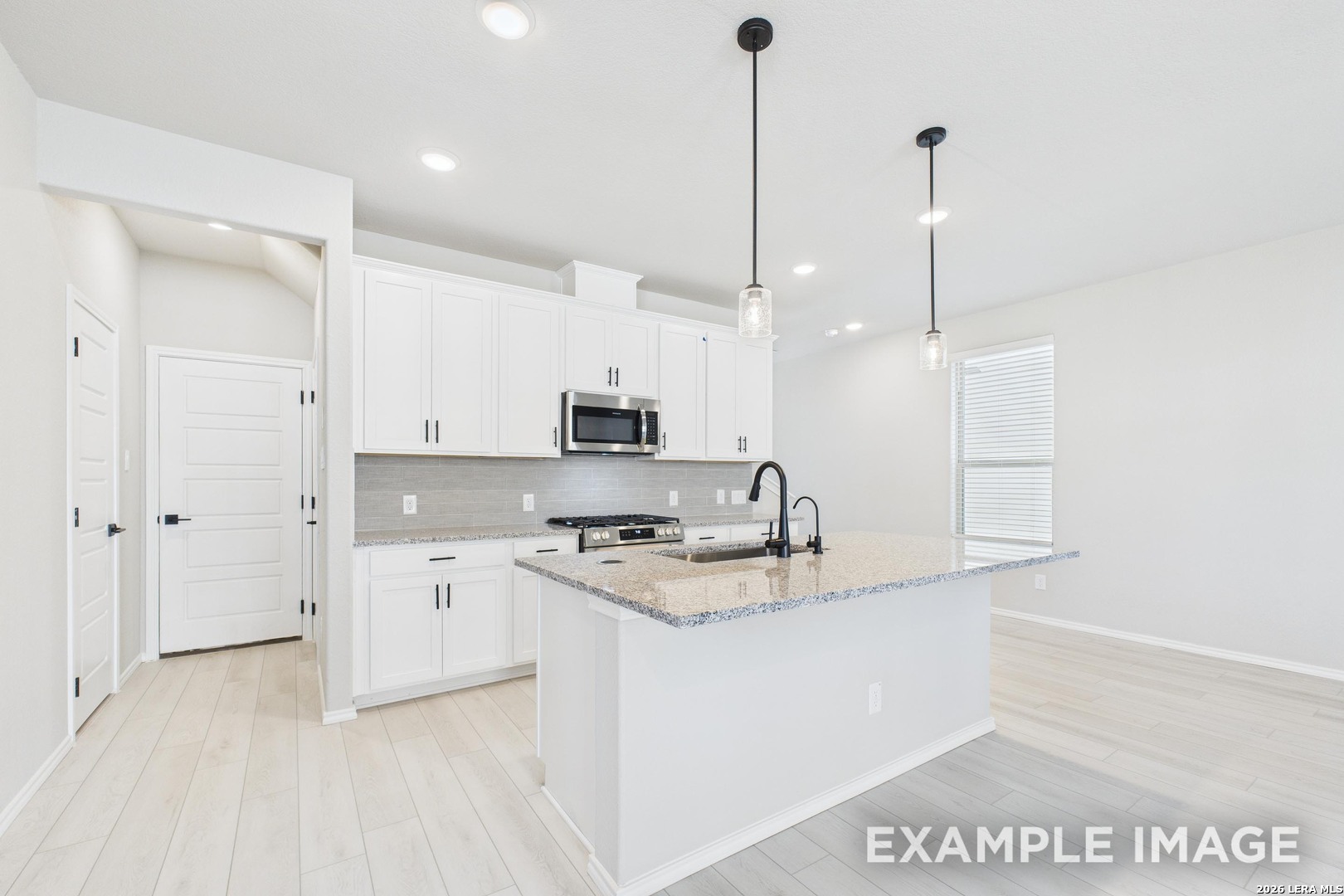 285 W Quill Dr Building 13 San Antonio TX 78228