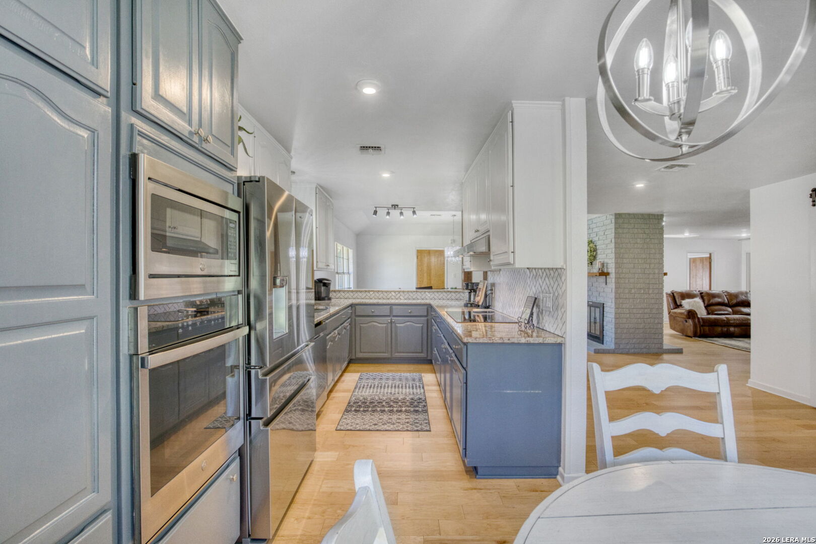 205 Edgewood Drive Fredericksburg TX 78624