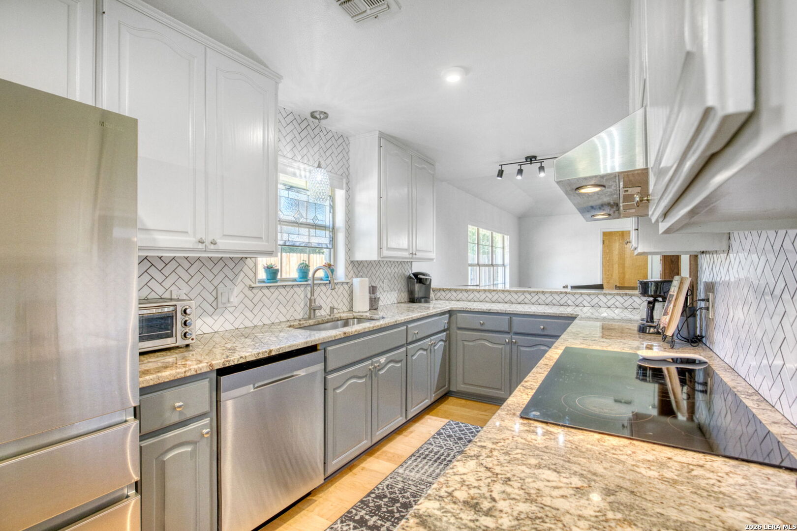 205 Edgewood Drive Fredericksburg TX 78624