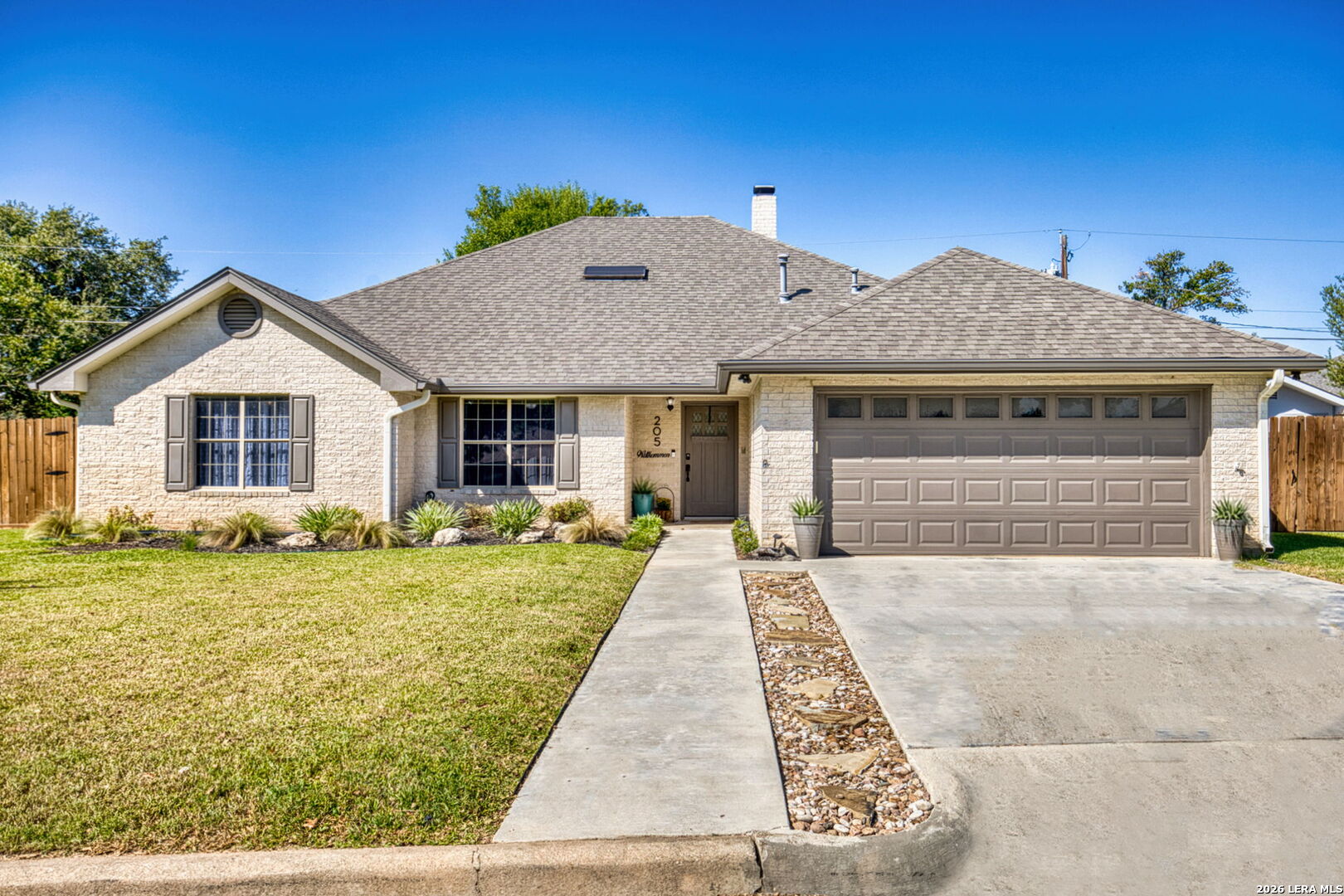 205 Edgewood Drive Fredericksburg TX 78624