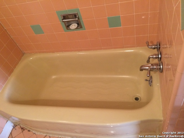 2139 Babs Drive San Antonio TX 78213