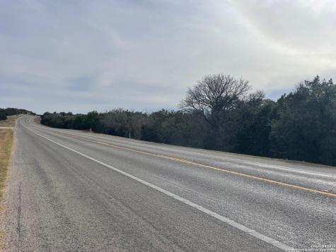 7321 State Highway 173 Bandera TX 78003