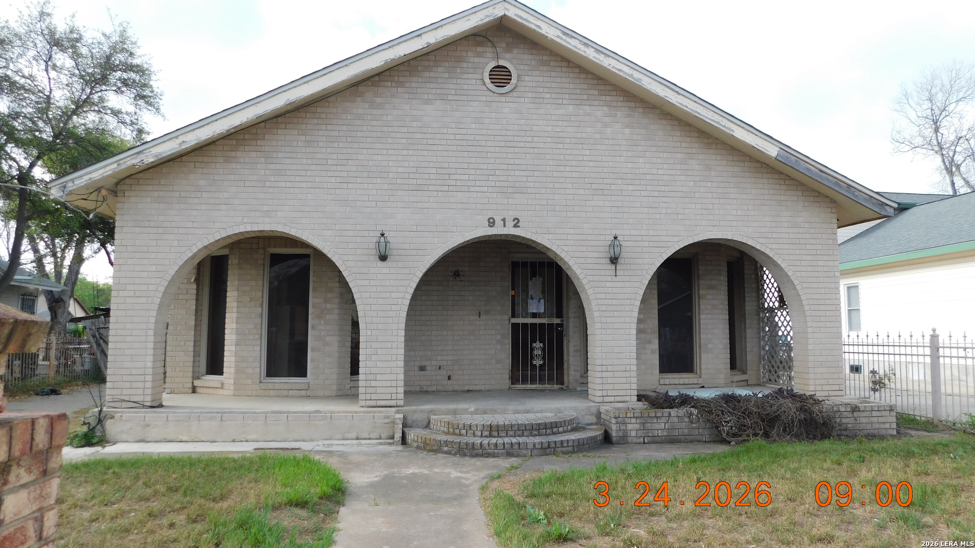 912 W Theo Avenue San Antonio TX 78225