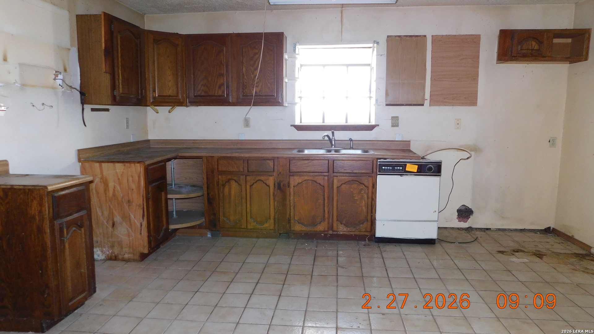 912 W Theo Avenue San Antonio TX 78225