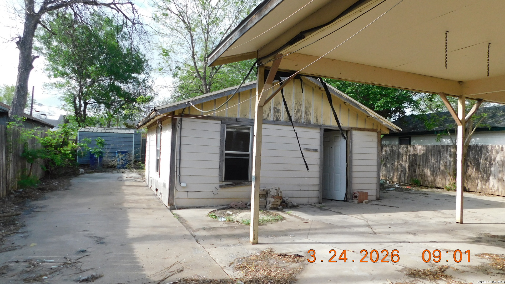 912 W Theo Avenue San Antonio TX 78225