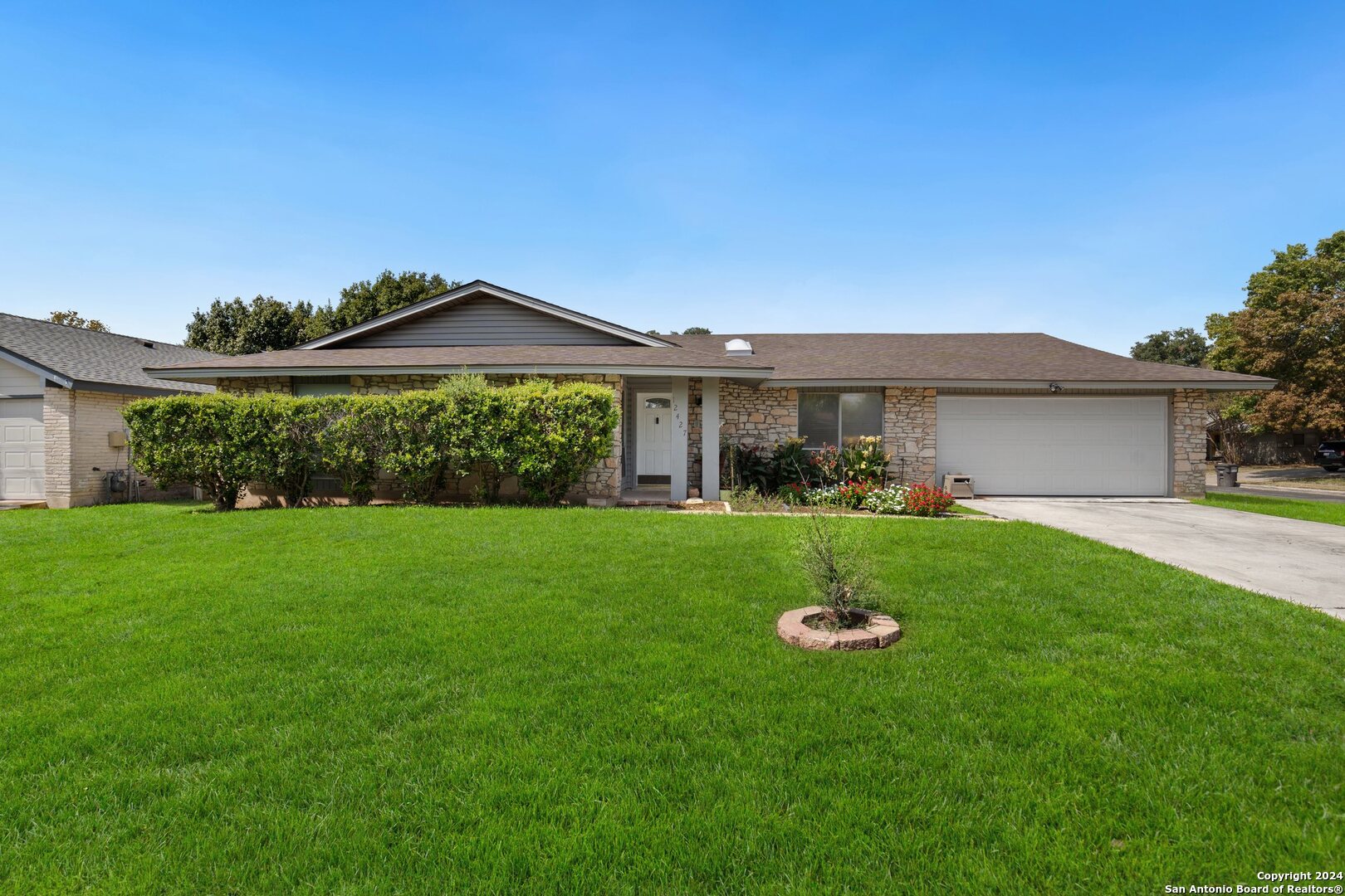 12427 La Albada Street San Antonio TX 78233