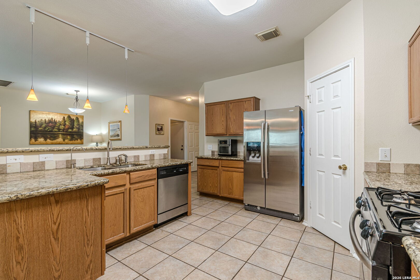15830 Borwick Selma TX 78154
