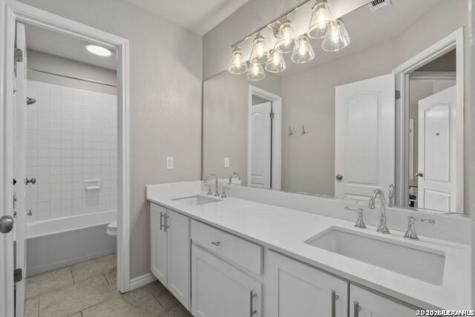 4513 Horseshoe Cove Schertz TX 78154