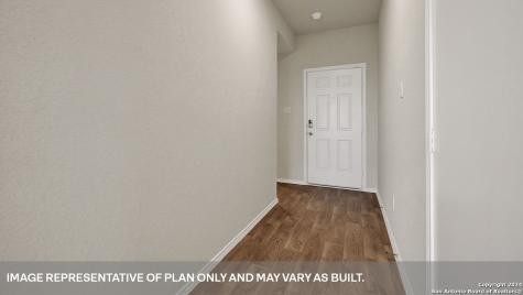 704 Prince Albert Seguin TX 78155