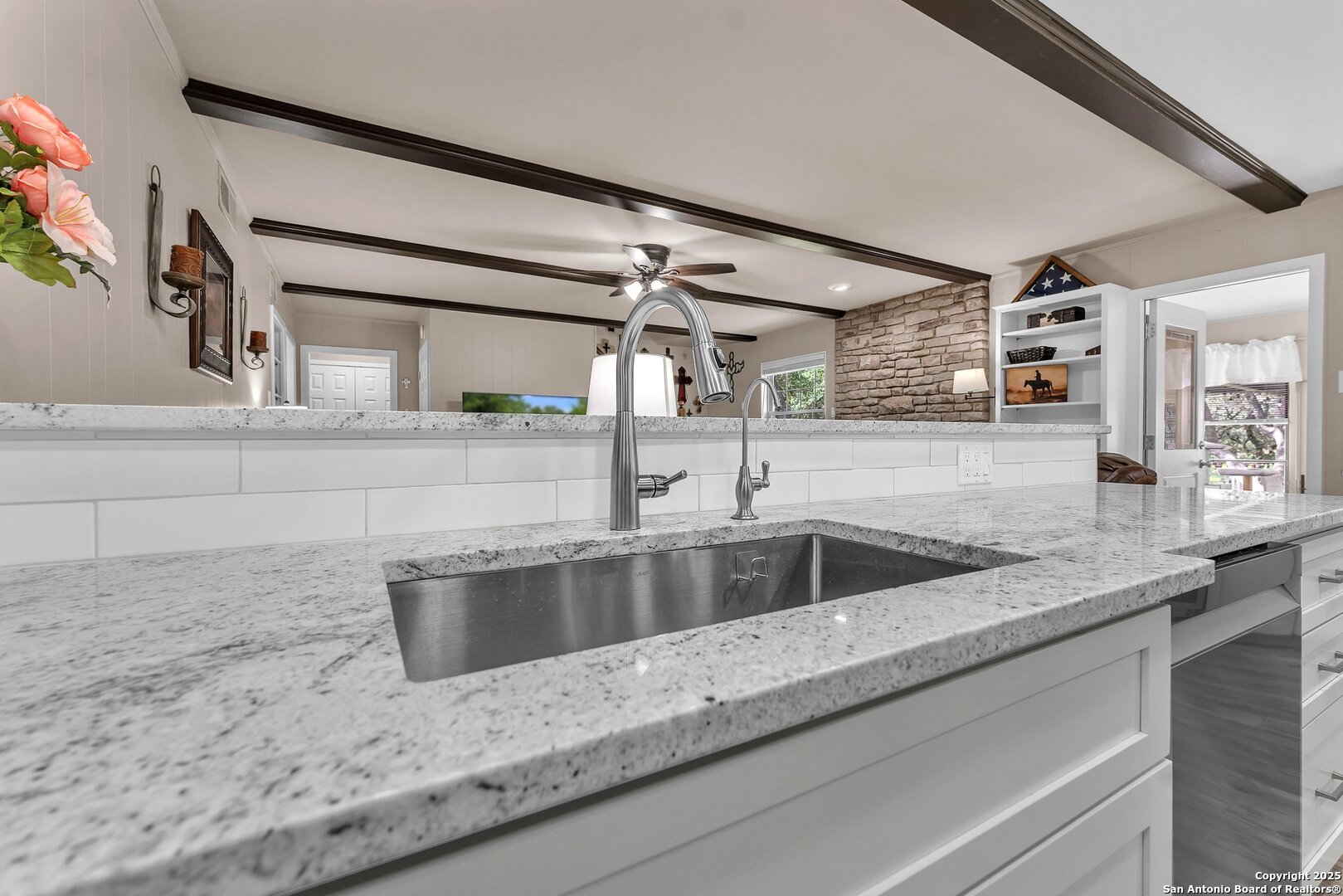 11650 Sunset Ranch Helotes TX 78023