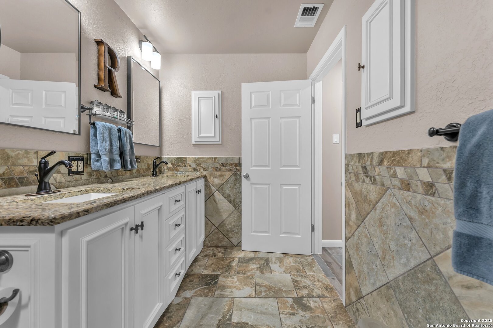 11650 Sunset Ranch Helotes TX 78023