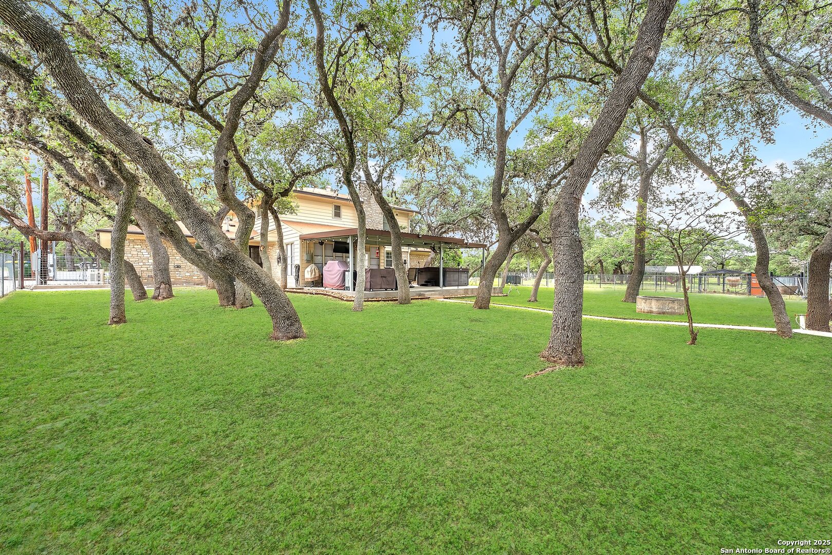 11650 Sunset Ranch Helotes TX 78023