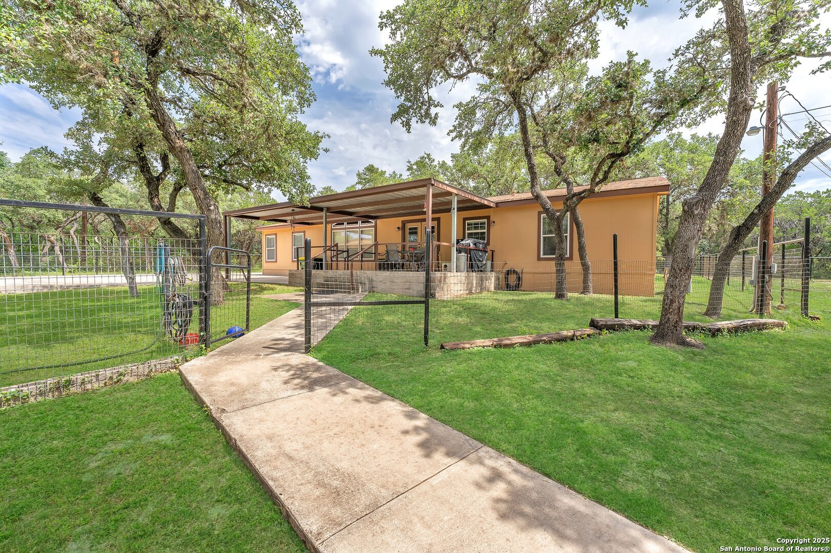 11650 Sunset Ranch Helotes TX 78023