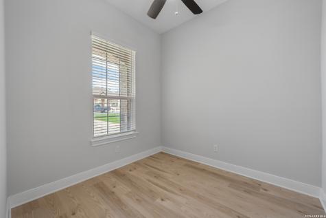 204 Azalea Alley Castroville TX 78009