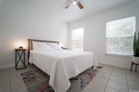 685 Ridgerock Drive Canyon Lake TX 78133