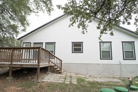 685 Ridgerock Drive Canyon Lake TX 78133