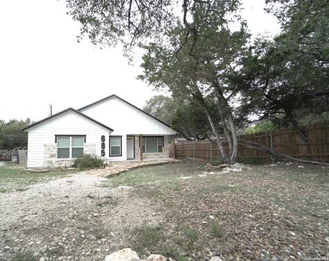 685 Ridgerock Drive Canyon Lake TX 78133