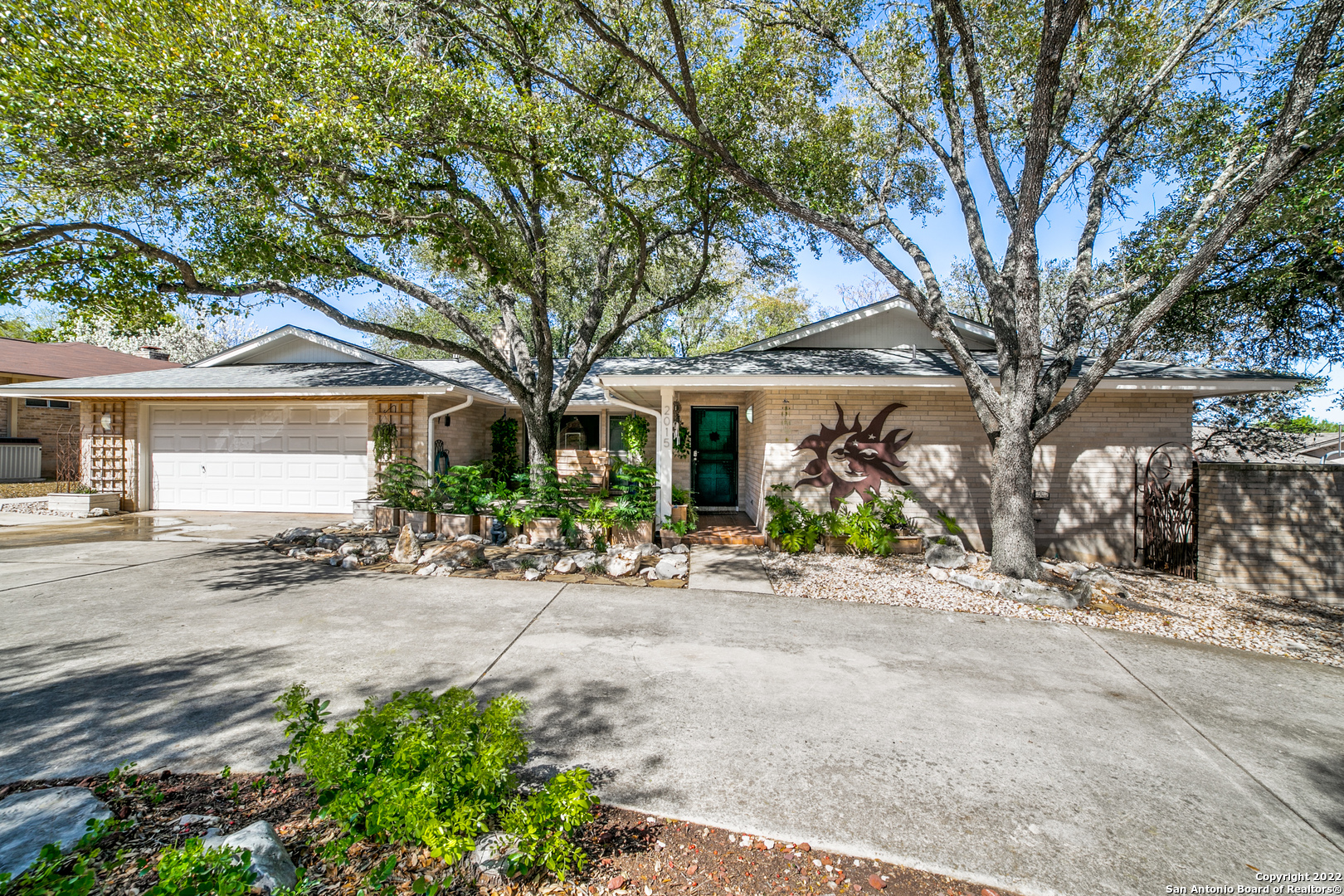 2015 Broken Oak Street San Antonio TX 78232