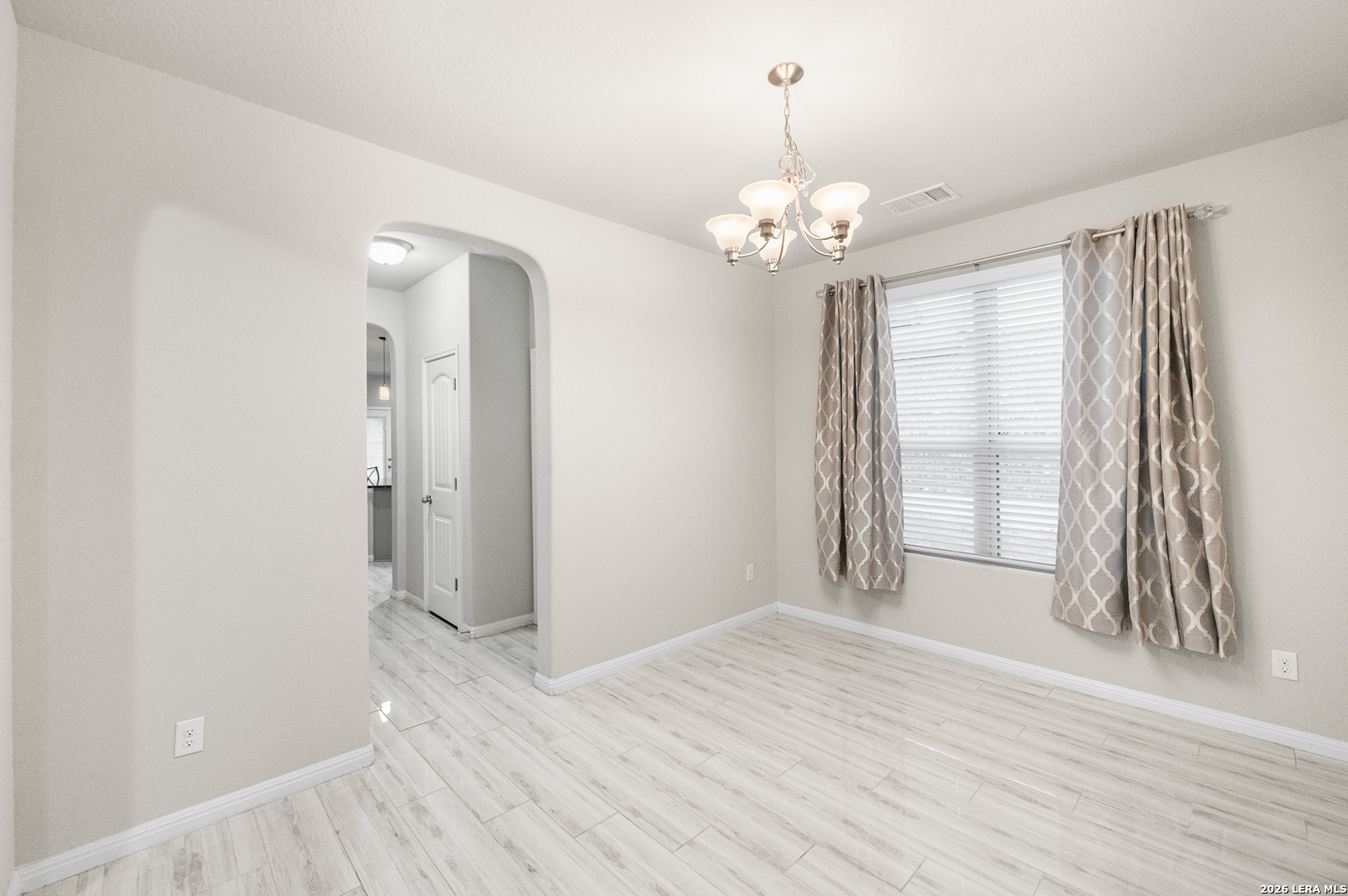 10223 Meadow Lark Converse TX 78109