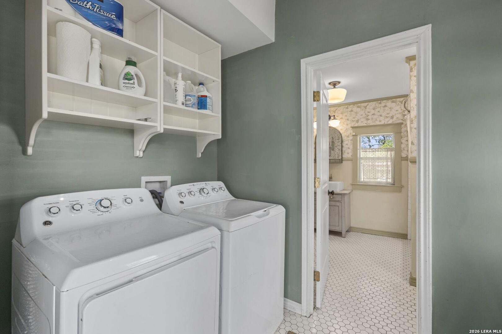 1266 Holbrook San Antonio TX 78218