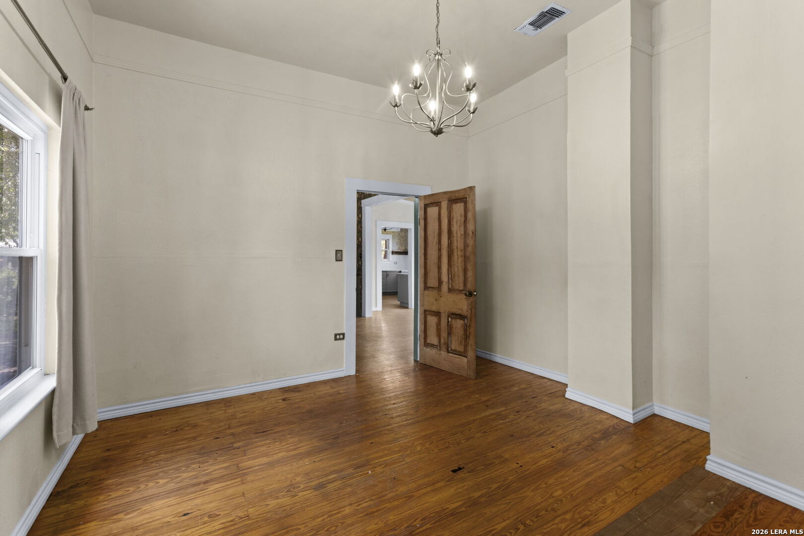 1266 Holbrook San Antonio TX 78218