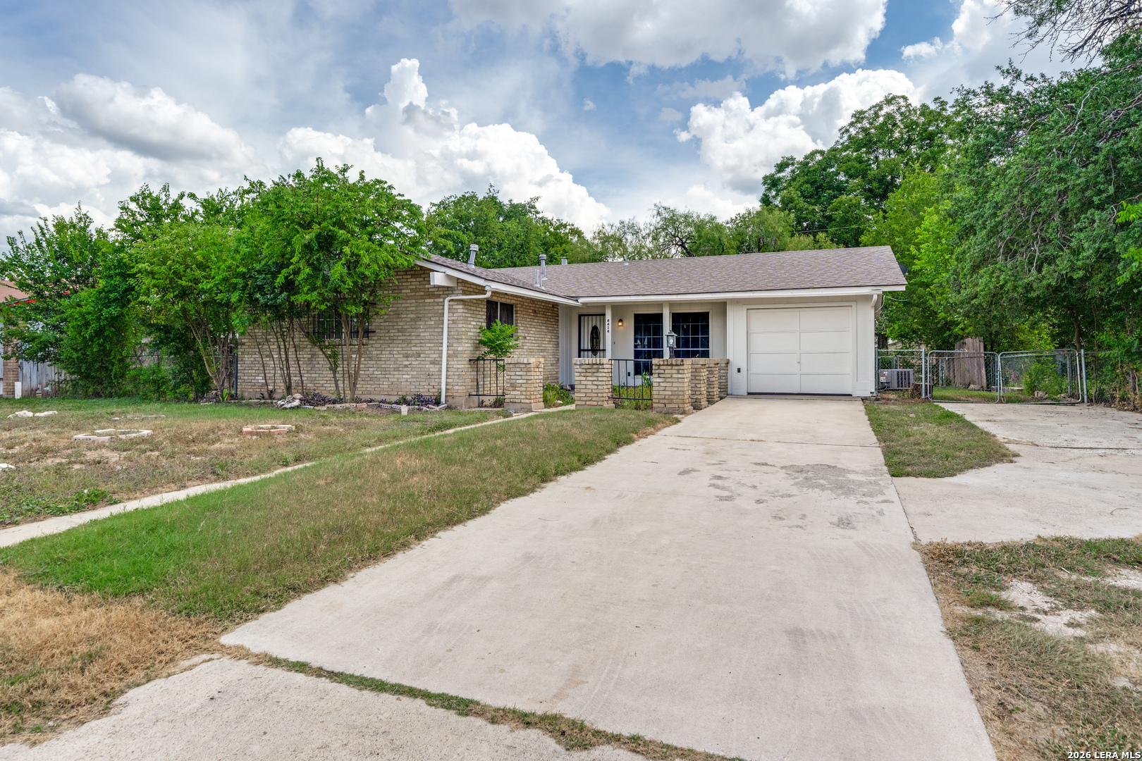 4414 Jamestown Drive San Antonio TX 78220