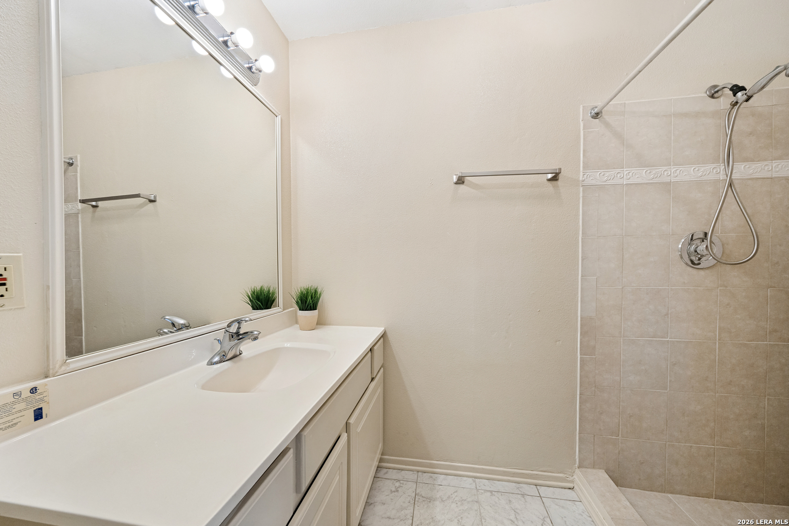 4414 Jamestown Drive San Antonio TX 78220