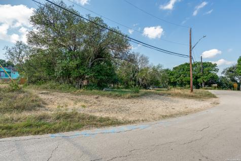 6692 King Crown San Antonio TX 78233