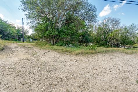6692 King Crown San Antonio TX 78233