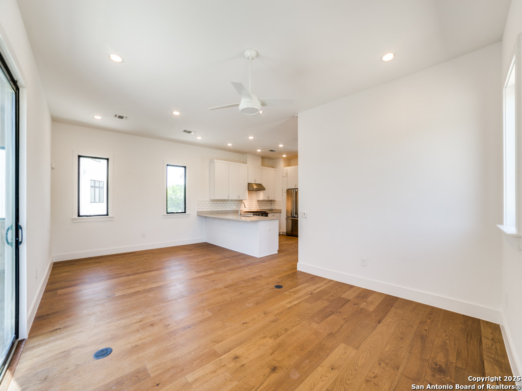 1226 S Presa San Antonio TX 78210