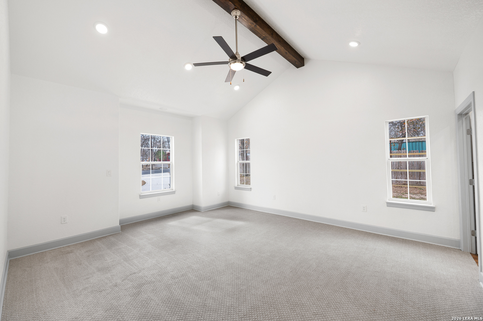 3811 Waterwood Pass Elmendorf TX 78112