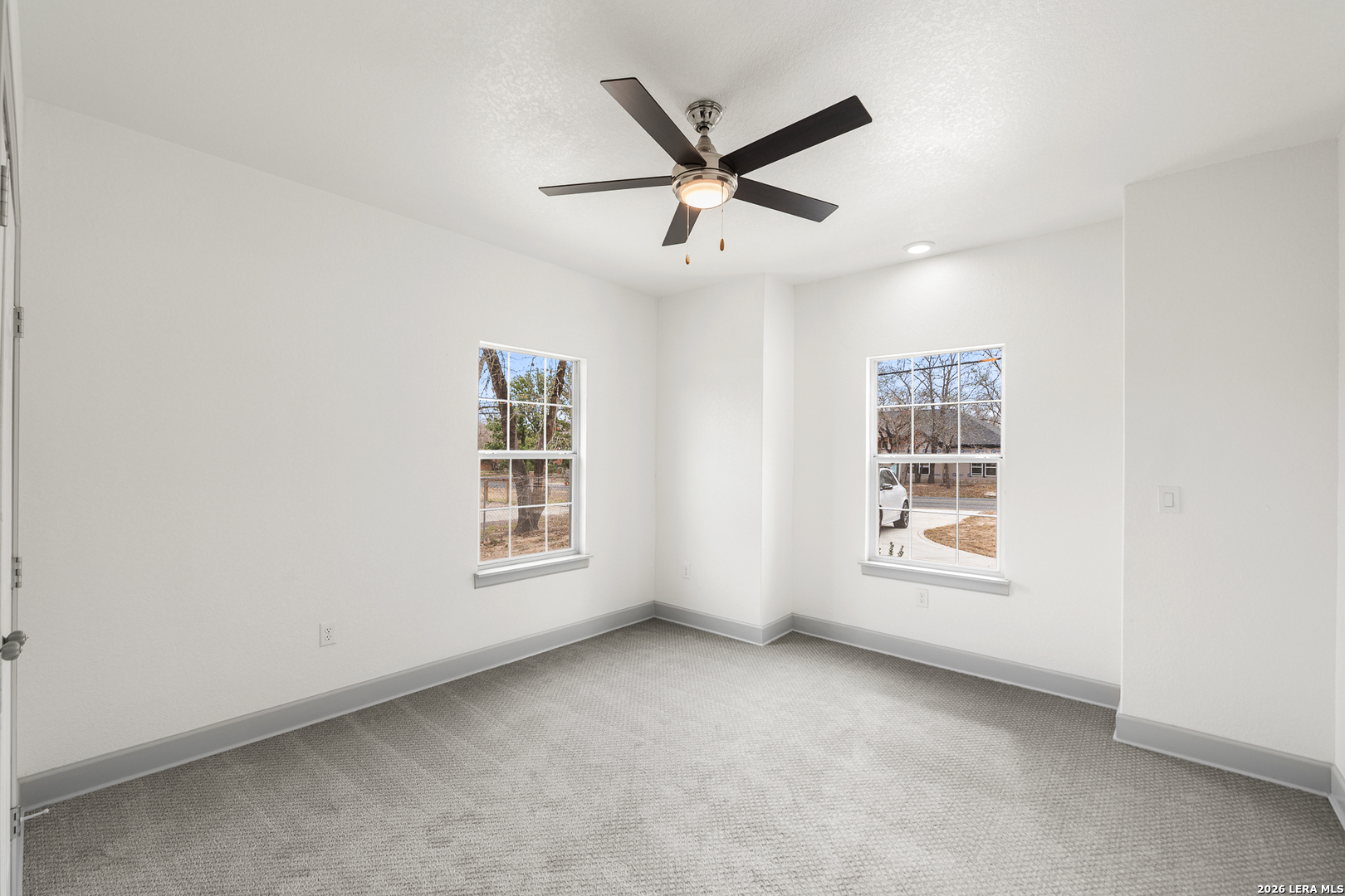 3811 Waterwood Pass Elmendorf TX 78112