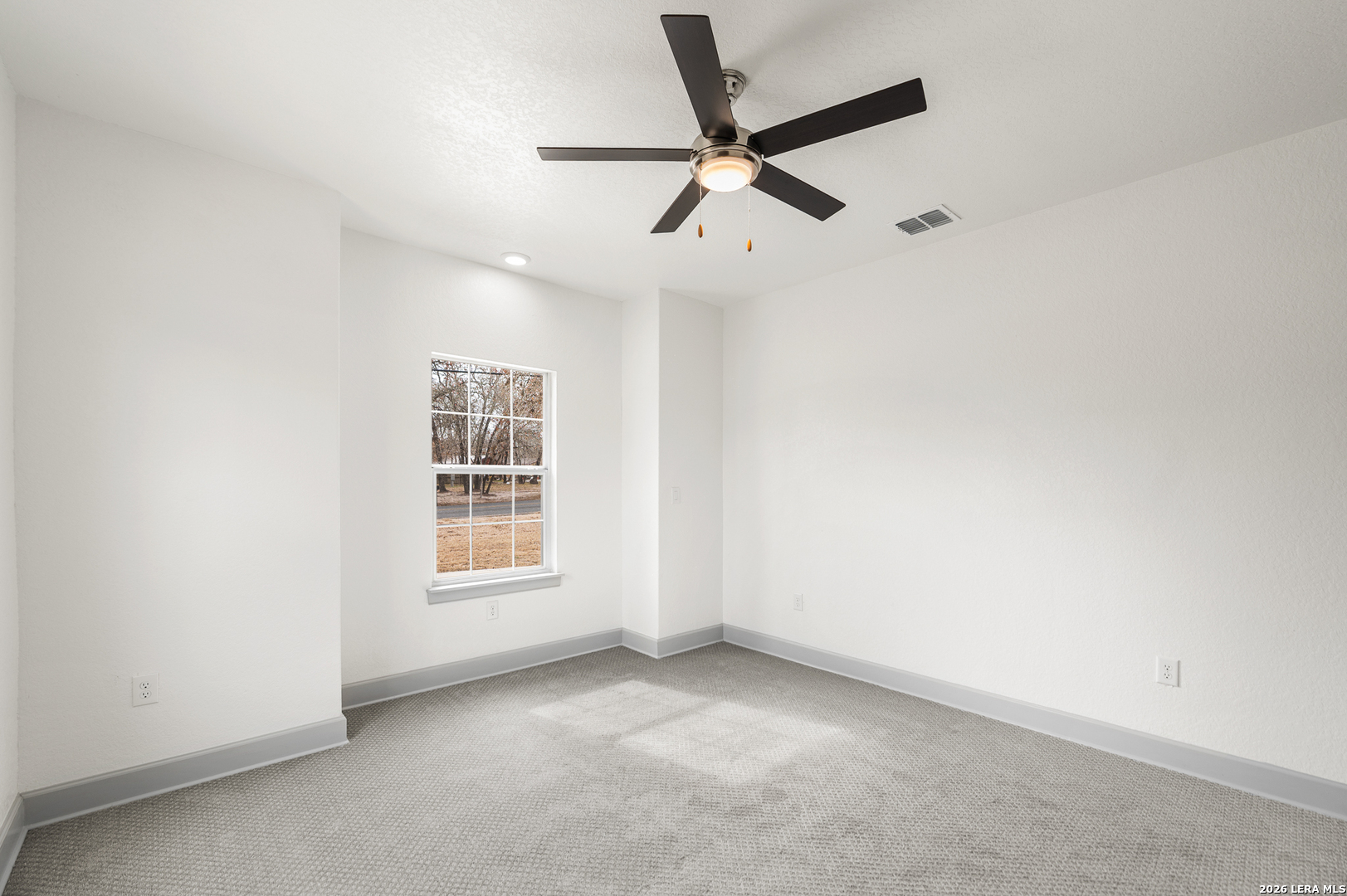 3811 Waterwood Pass Elmendorf TX 78112