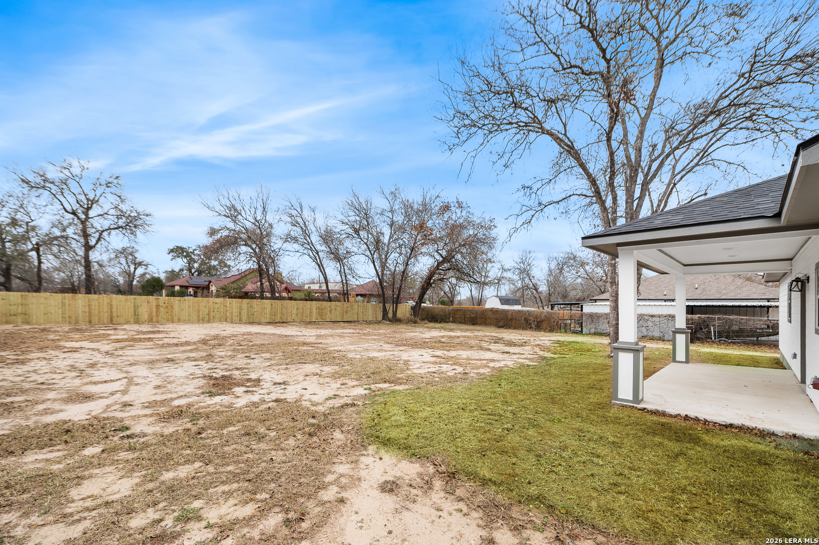 3811 Waterwood Pass Elmendorf TX 78112