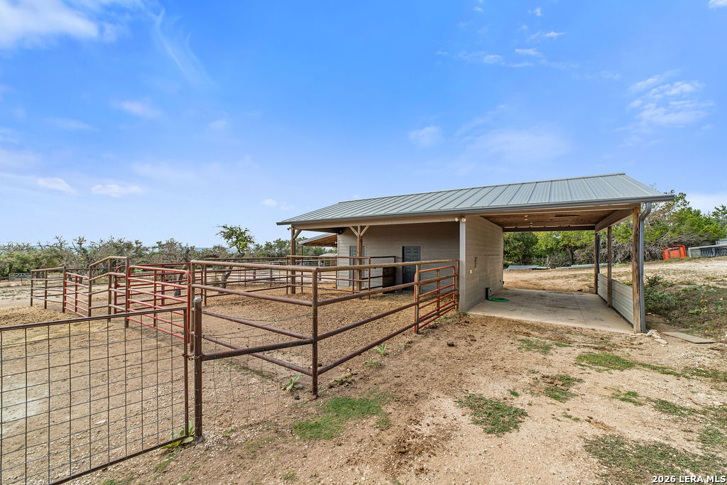 309 Burney Center Point TX 78010