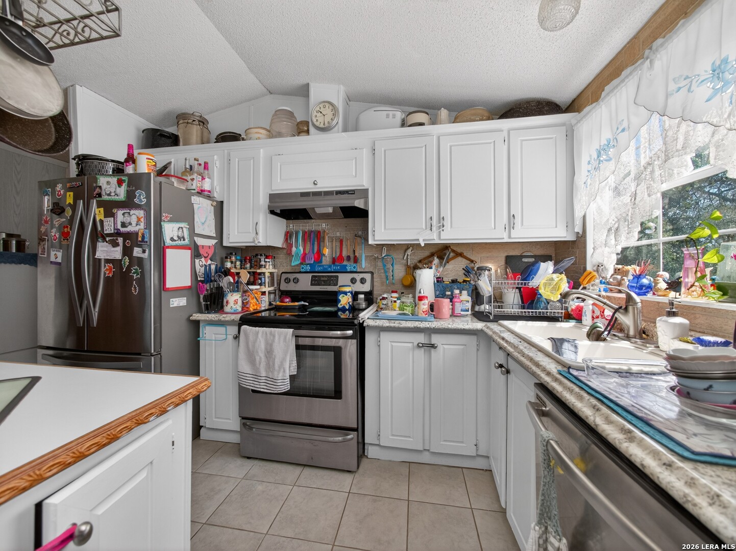 953 Forest Oaks Drive Somerset TX 78069