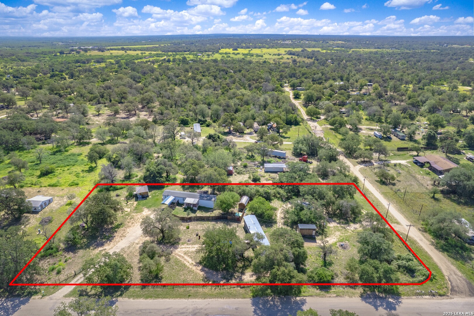 953 Forest Oaks Drive Somerset TX 78069