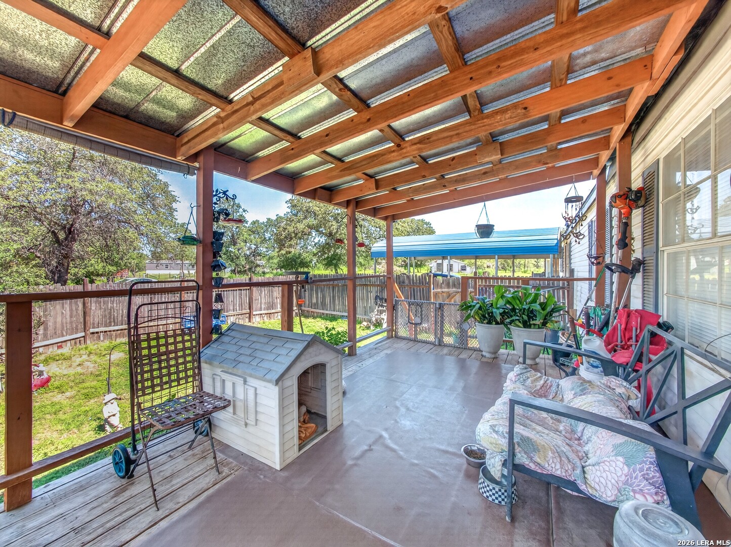 953 Forest Oaks Drive Somerset TX 78069