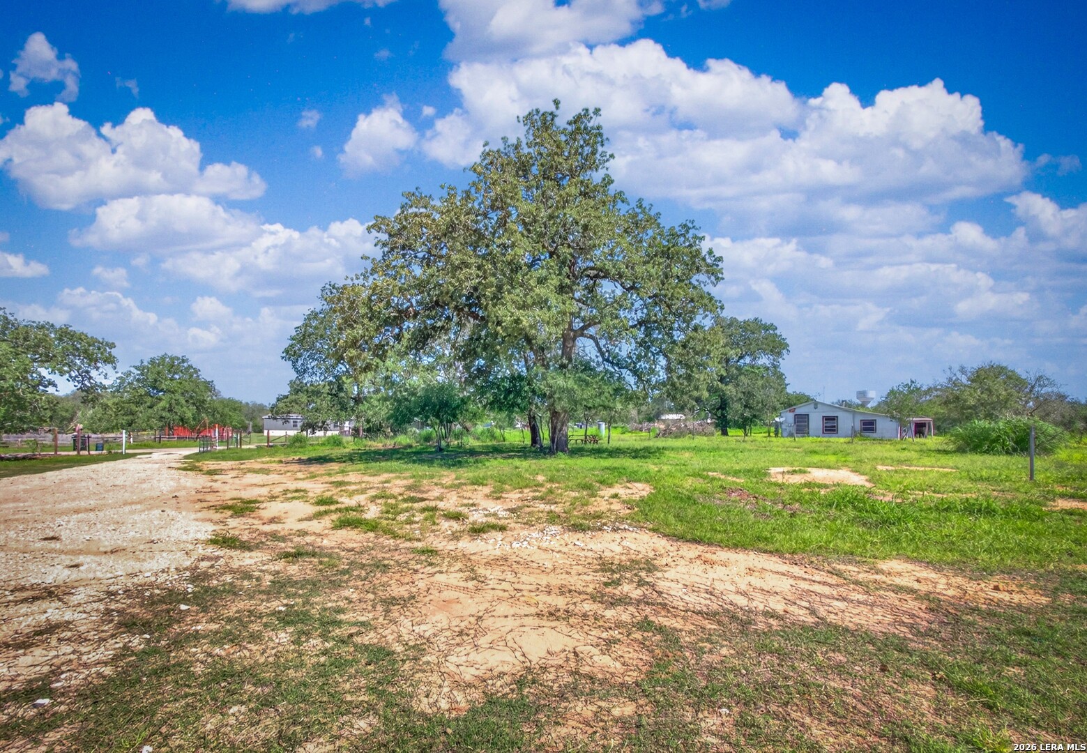 953 Forest Oaks Drive Somerset TX 78069