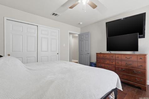 2414 Dove Crossing Drive New Braunfels TX 78130
