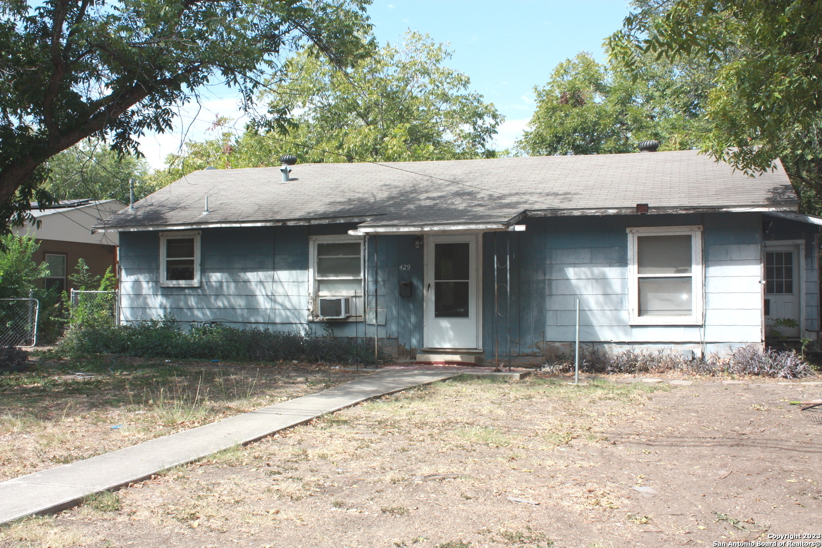 429 Lovera Boulevard San Antonio TX 78212