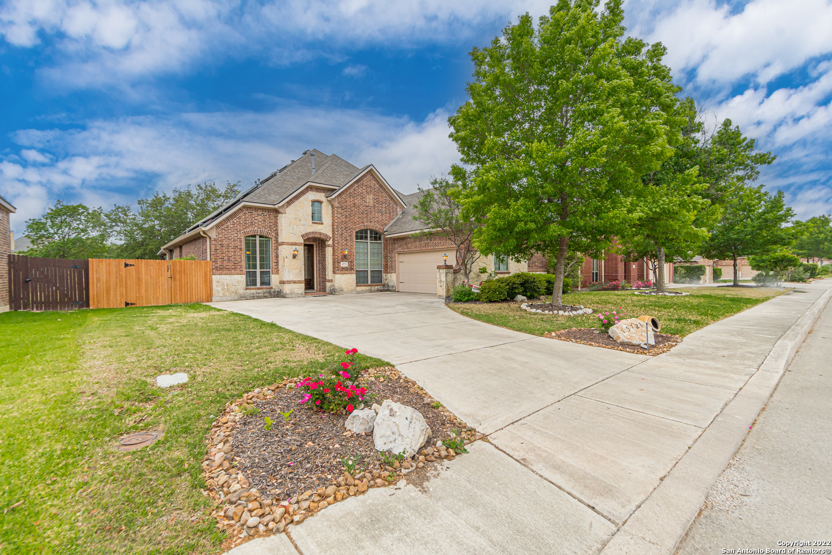 15723 Singing View San Antonio TX 78255