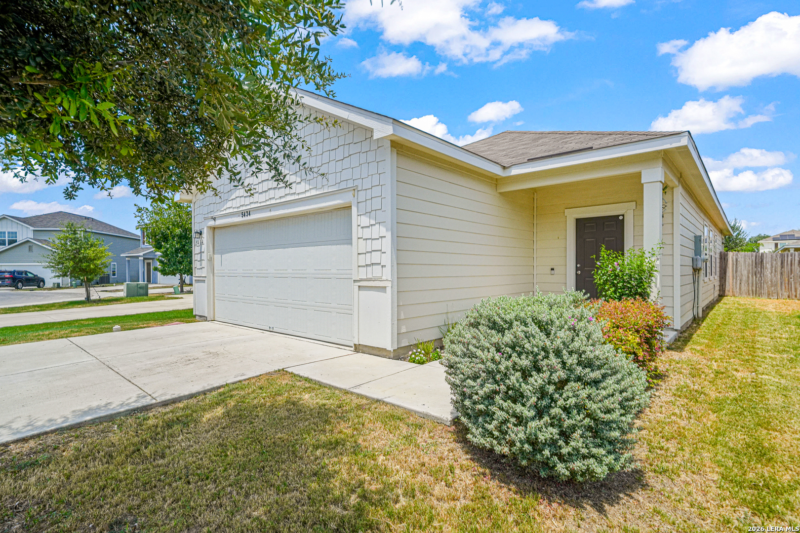 5434 Malakoff Drive Converse TX 78109