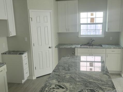 246 Spaatz Street San Antonio TX 78211