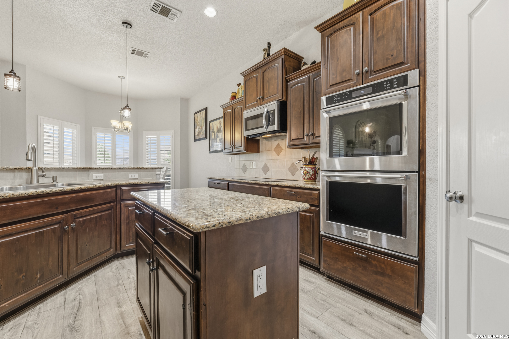 25907 Hootananny San Antonio TX 78260