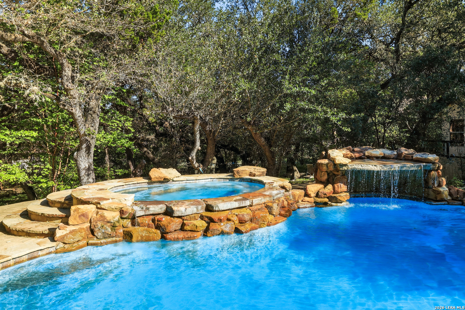 15610 Chinquapin Helotes TX 78023