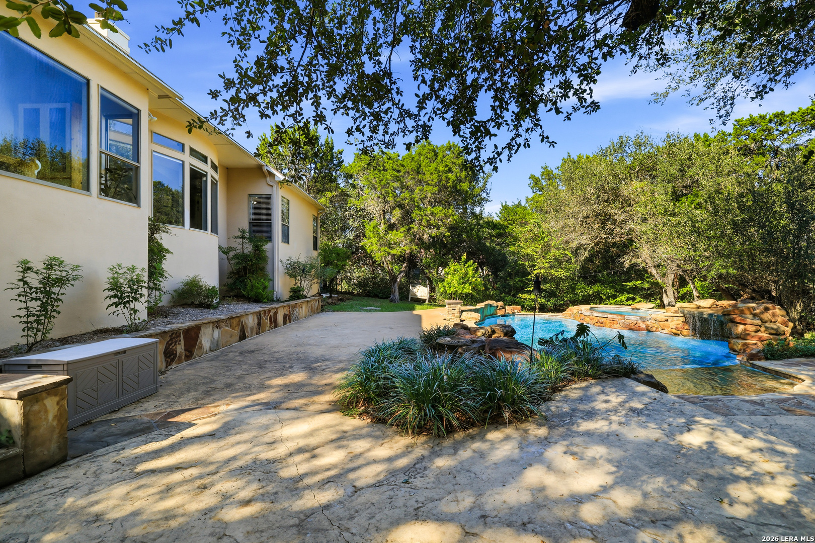 15610 Chinquapin Helotes TX 78023