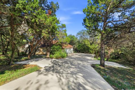 15610 Chinquapin Helotes TX 78023