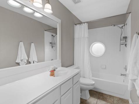 2615 Rogers Bluff San Antonio TX 78258