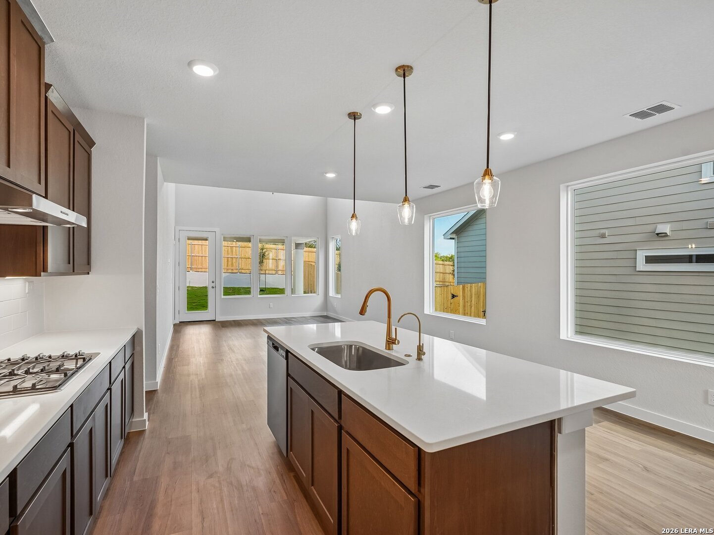 138 Scott Square San Antonio TX 78245